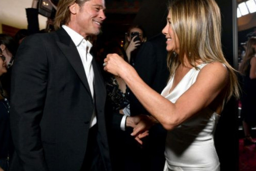 Dženifer Aniston javno flertovala sa Bredom - Holivudski zavodnik ostao zatečen