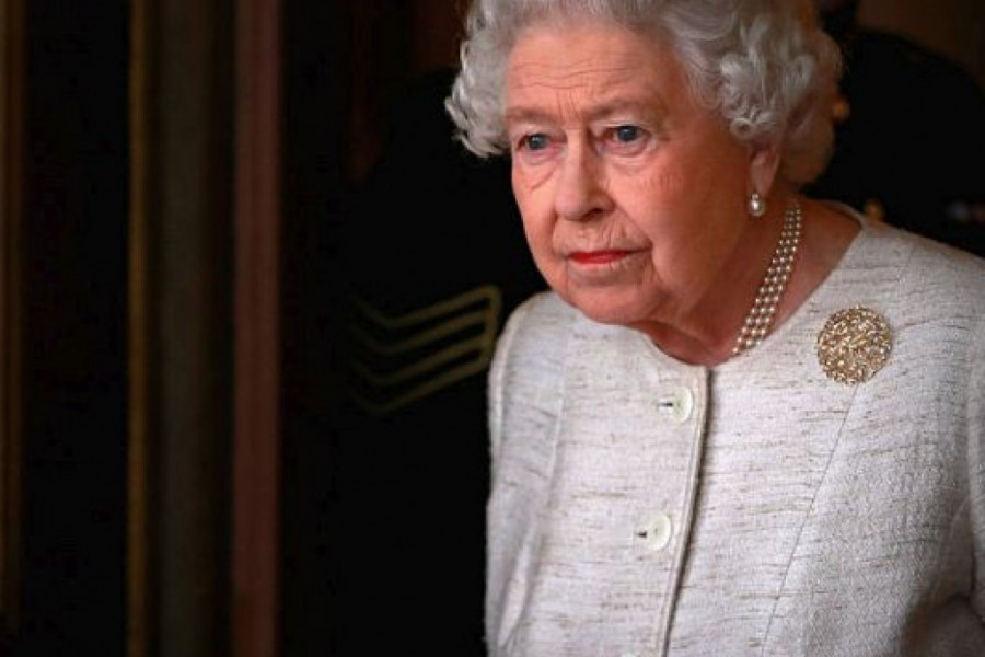Gubitak koji ju je slomio: Kraljica Elizabeta u suzama