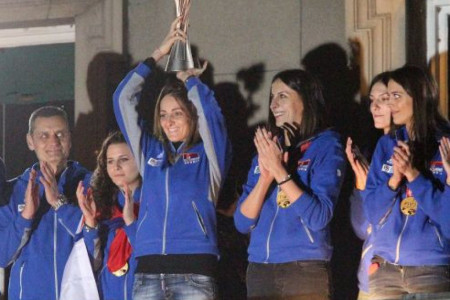 Zlatne devojke: Srbija po treći put šampion Evrope u odbojci!