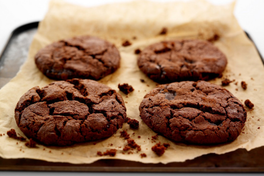 Samo 10 minuta i četiri sastojka za čokoladne kolačiće koji će vas oduševiti!
