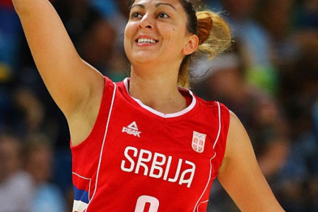 Žena zmaj: Jelena Bruks se porodila pre tri meseca, a sada predvodi Srbiju na Evropskom prvenstvu!