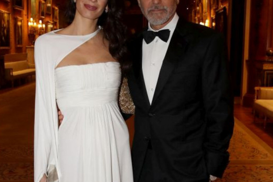 Amal Kluni: Jednim detaljem haljinu staru 12 godina učinila savršenom (foto)
