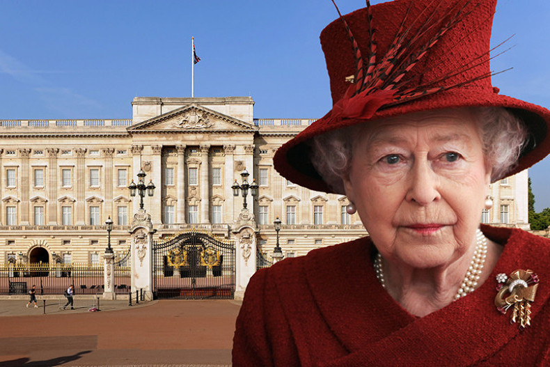 Kraljica Elizabeta napušta Bakingemsku palatu