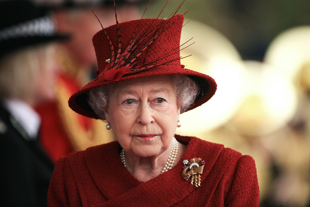 Da li se britanski dvor sprema za novog vladara? Kraljica Elizabeta donela neočekivane odluke, vitalnost je polako napušta