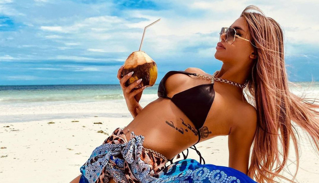 Uragan na Zanzibaru: Ivana Hurricane zapalila Instagram vrelim slikama u bikiniju