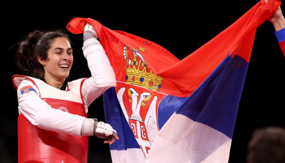 Ponos Srbije: Olimpijsko zlato za Milicu Mandić! Bravo, carice! (foto)