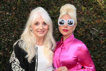 Svađe, nerazumevanje, sukobi, depresija: Uz pomoć ove metode Lejdi Gaga i njena majka postale su kao jedno