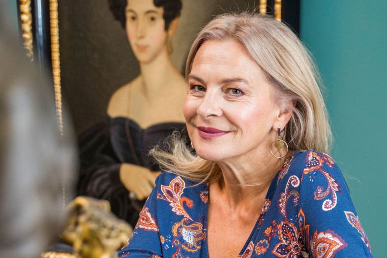 Ovo je ćerka Jasne Đuričić: Živi između Novog Sada i Berlina, umetnica je, ali nije krenula maminim stopama FOTO