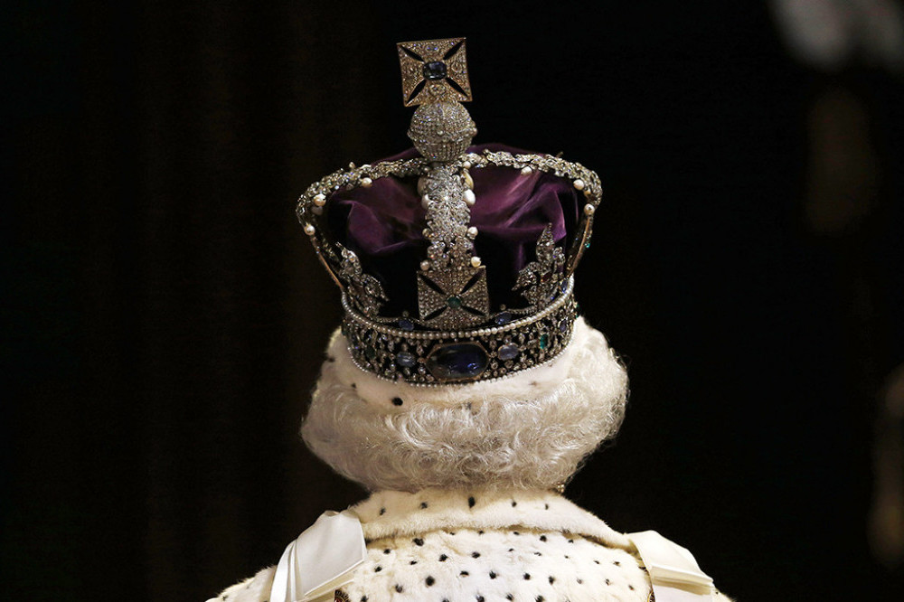 Britanija bruji o najcrnjem scenariju: Šta će se desiti kada kraljica Elizabeta napusti ovaj svet