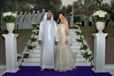 I dan-danas prepričavaju se detalji: Jelena bin Drai udala se u strogoj tajnosti, sve je bilo u znaku broja četiri (foto)