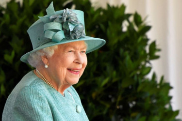 Istorija se ispisuje: Kraljica Elizabeta u 96. godini donela veliku odluku, porodica nemoćna da bilo šta promeni