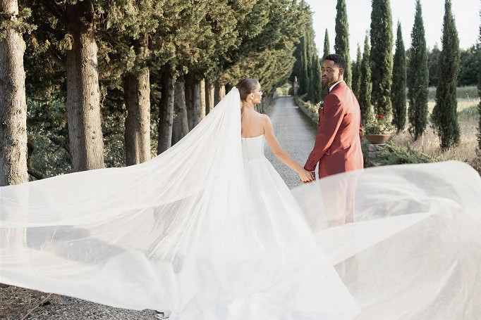 Toliko je želela i na kraju dobila svoje italijansko venčanje iz snova: Ekskluzivne fotografije sa svadbe Nine Seničar i Džeja Elisa