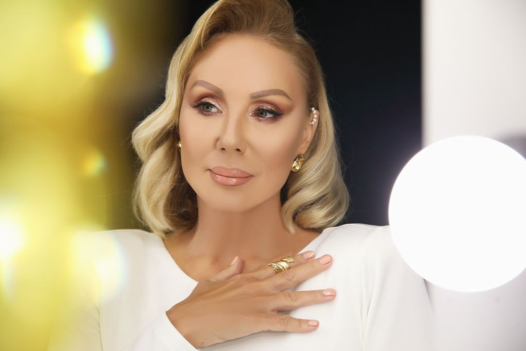 Emotivna objava Lepe Brene u znak sećanja na majku Ifetu: Preminula je na dan slave porodice Živojinović