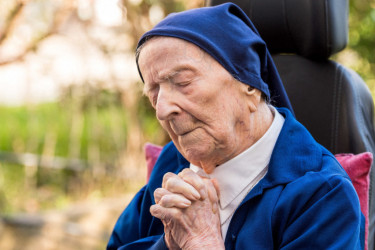 U 118. godini preminula najstarija žena na svetu: Svakog jutra ustajala je tačno u sedam i... FOTO