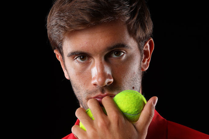 Ljubavni život pod velom tajne: Ko je hrvatski teniser Borna Ćorić koji je osvojio srce 13 godina starije srpske pevačice FOTO