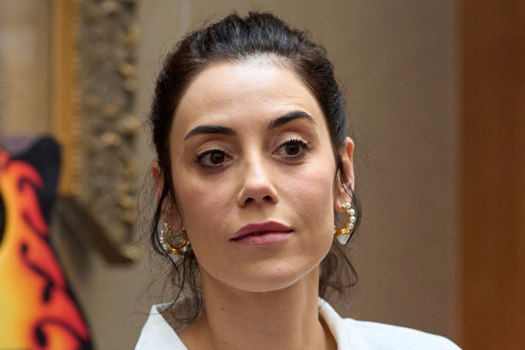 Svaki muškarac je ostavio, publika obožavala, a danas zvezda serije "Sila" izgleda drugačije