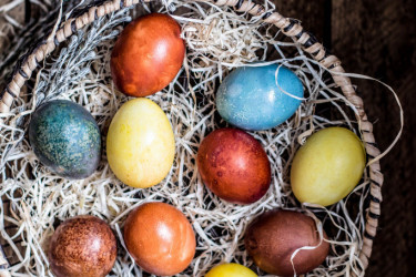Da li je dozvoljeno farbati jaja na Veliki četvrtak? Etnolog dao odgovor, evo šta nam je činiti danas
