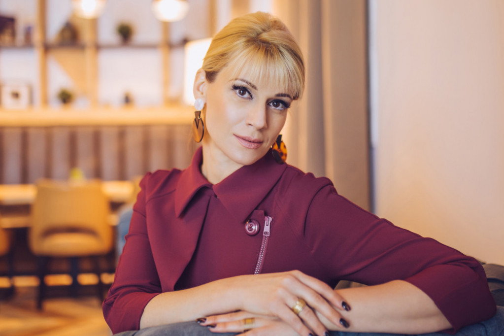 Svi su zaboravili na prvi brak Mine Lazarević: Da li znate da je bila udata za ovog poznatog muzičara FOTO