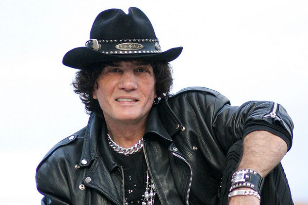 Milić Vukašinović hitno operisan, oglasila se supruga Suzana: Evo u kakvom je stanju čuveni roker