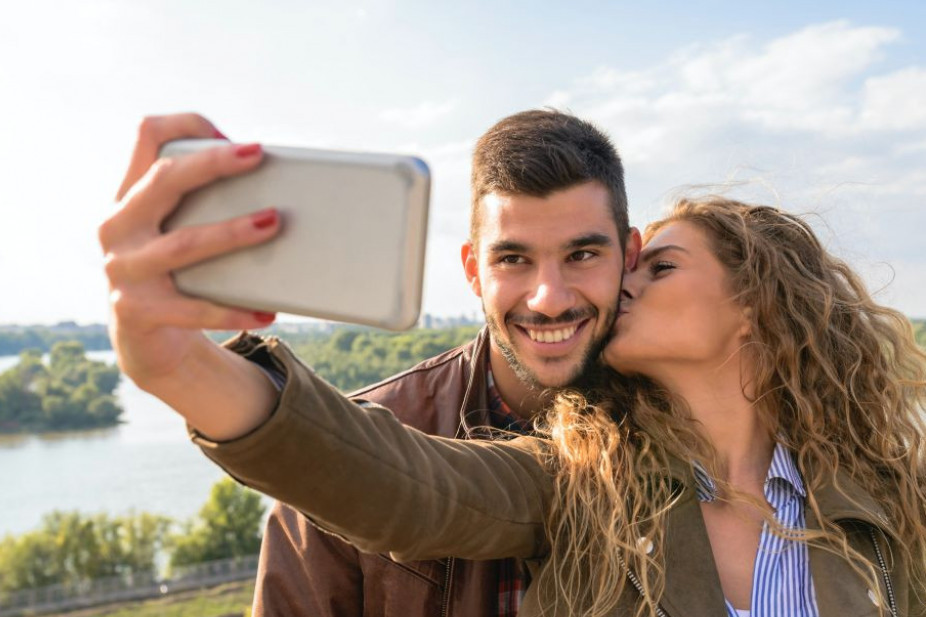 Horoskop za  24. maj: Ovna pokreće ljubavni zanos, Bik je u centru važnih događanja