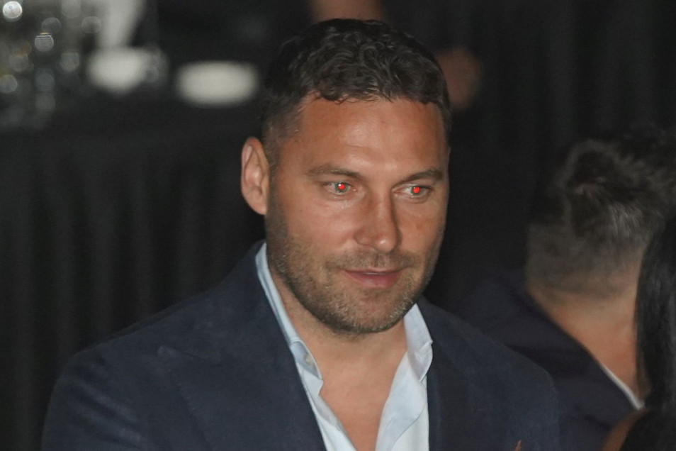 Saznalo se ko je nova Duškova devojka? Mlada, uspešna i poznata, baš se zaljubio