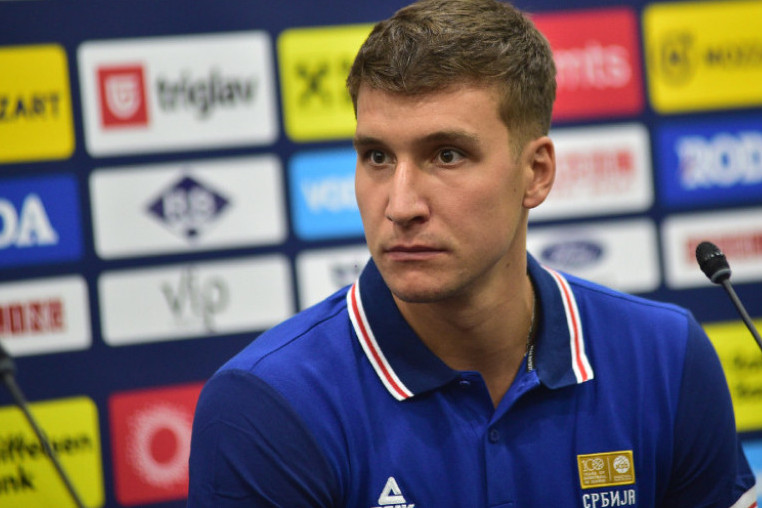 Kapiten nije bio na proslavi: Bogdan Bogdanović uoči dočeka primio vest o smrtnom slučaju u porodici