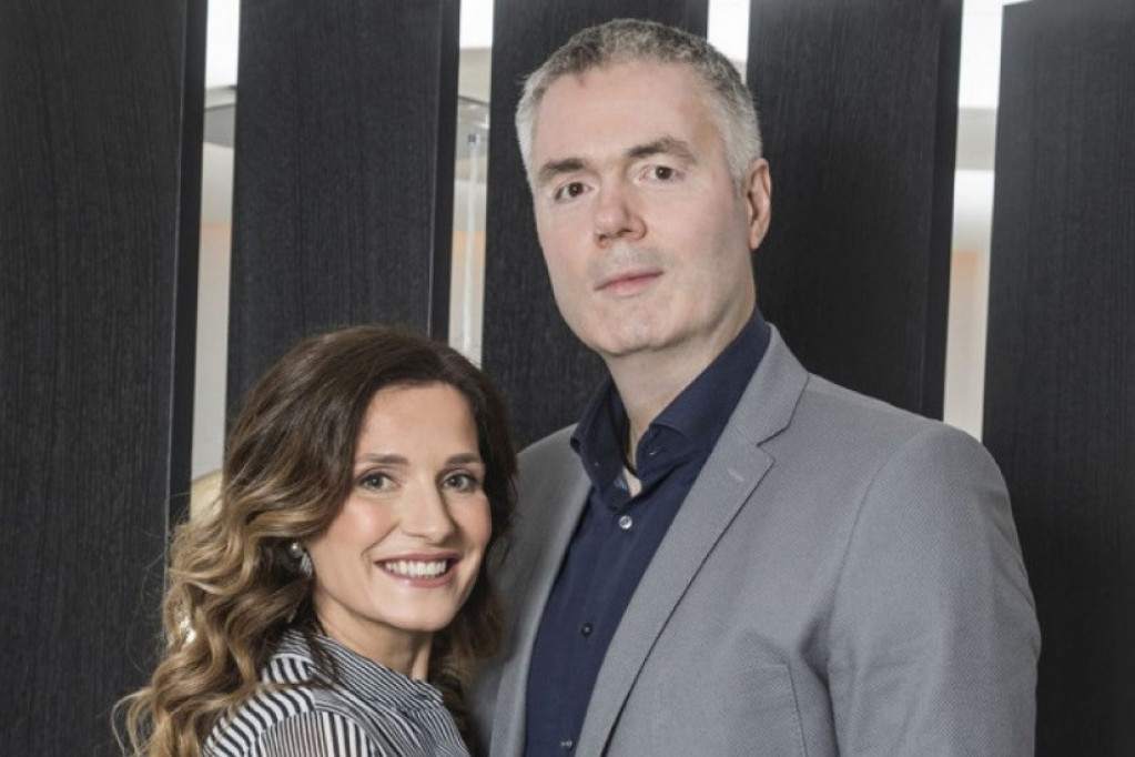 Jelena Tomašević više ne izgleda ovako: Godinama se bori sa specifičnim oboljenjem, a sada se odlučila na veliku promenu