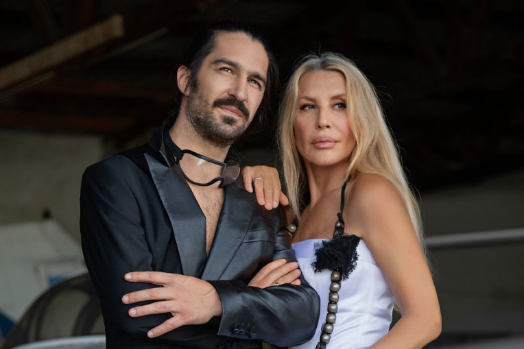 Vericu Veljkov poklon ostavio bez reči: Nikada u životu nisam videla nešto slično, a onda je u Knez Mihailovoj kupio i ...