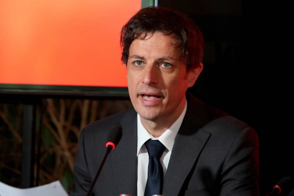 Ljubav su krili kao zmija noge: Aleksandar Stojanović bio je u vezi sa poznatom voditeljkom, zaljubili se na radnom mestu