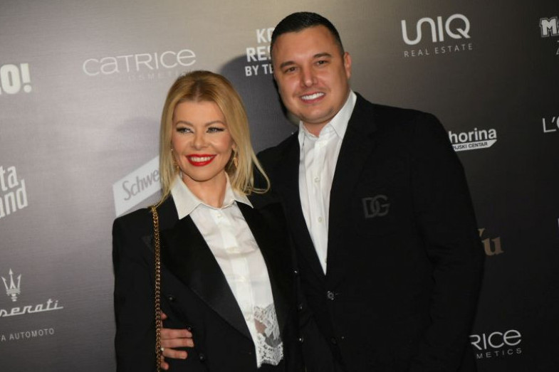 Najlepše vesti za 40. rođendan: Trudna Danijela Karić, stomačić joj prelepo stoji