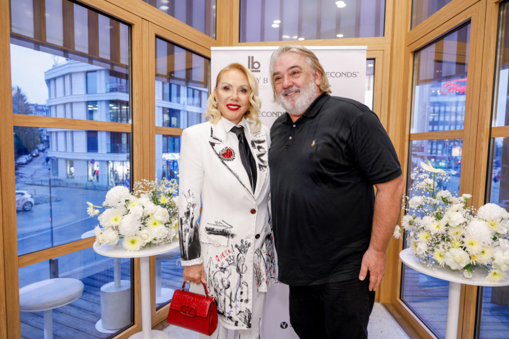 Ćutali su više od 30 godina! Brena i Boba otkrili veliku tajnu, ovo je Jelena Živojinović