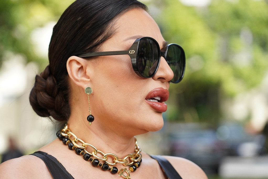 Vi nosite ogrlicu moje mrtve ćerke... Ceca Ražnatović prvi put progovorila o priči koja je prati tri decenije