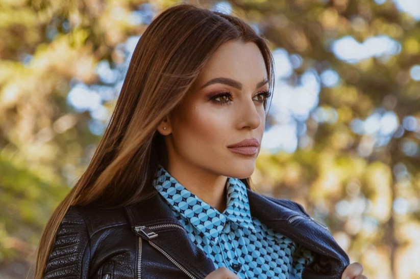 40 godina, dvoje dece i 300 grama čokolade na dan: Ovo je tajna zavidne linije Jelene Kostov