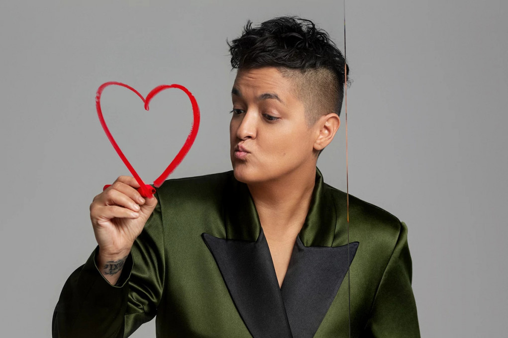 Šerifovićka napisala pesmu za sina, pevačica nikad emotivnija: Mario, ovo je prvi poklon za tebe