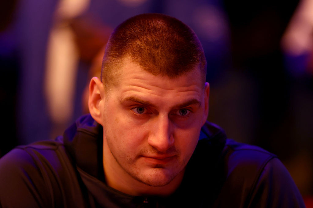 Sombor zavijen u crno, oglasio se konjički klub Nikole Jokića