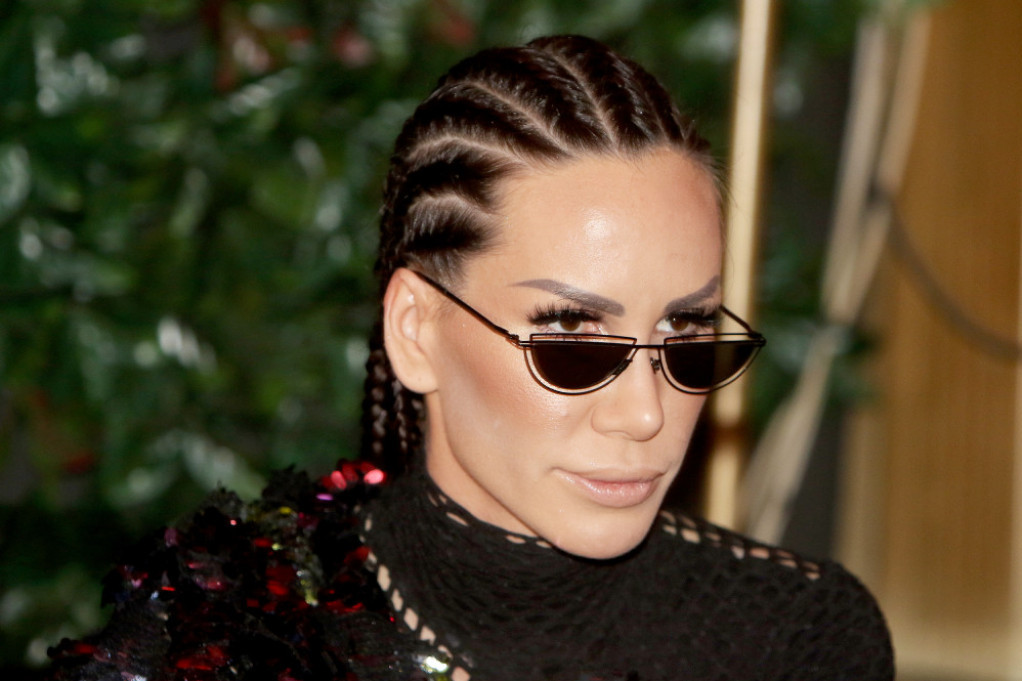 Kako su porasle! Nikolija Jovanović prvi put pokazala ćerke i raznežila javnost