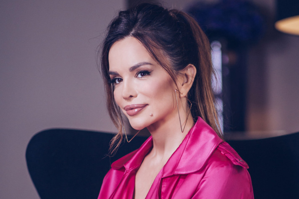 Ni na mamu ni na tatu: Severinin sin je preslikan deda, jedina fotografija potvrđuje neverovatnu sličnost