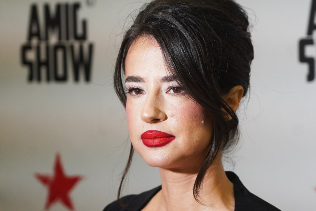 Njegove hitove svi odlično znate: Ovaj poznati pevač je otac Sajsi MC