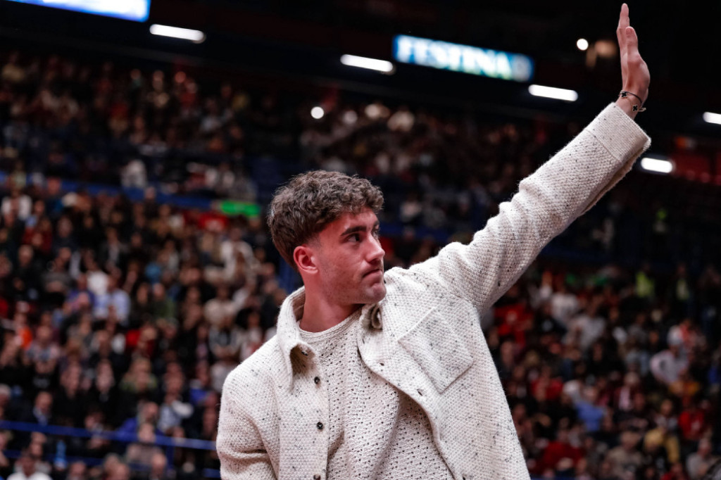 Pakuje kofere! Dušan Vlahović rekao kraj