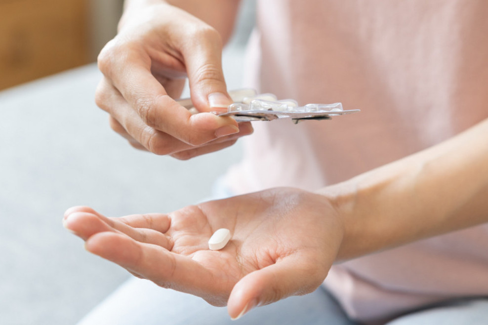 Ako pijete antibiotike, OVO voće nikako nemojte jesti