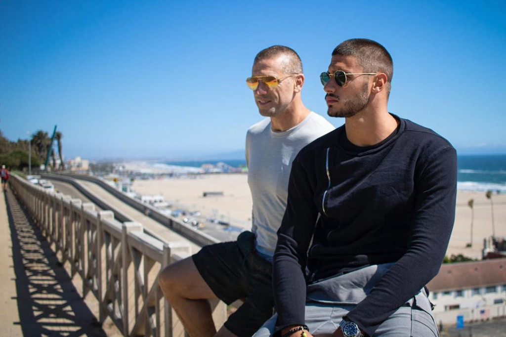 Sin Niše Saveljića pokazao novu devojku: Manekenka je i veoma podseća na Milicu Pavlović