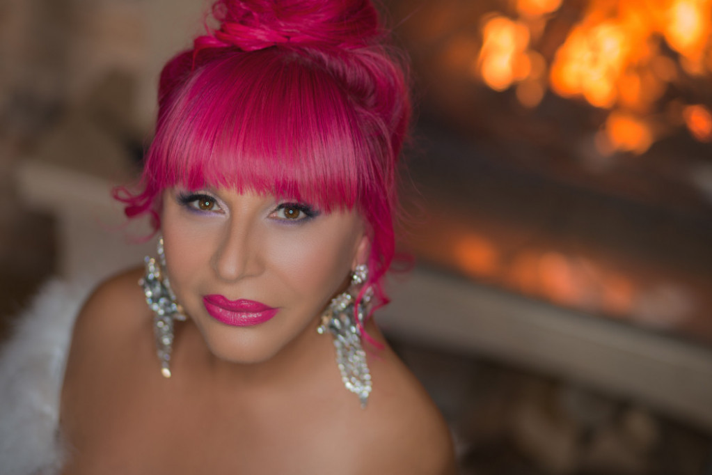 Ova poznata voditeljka bila je u braku sa rođenim bratom Zorice Brunclik: Spavali su u odvojenim sobama i razveli se posle mesec dana