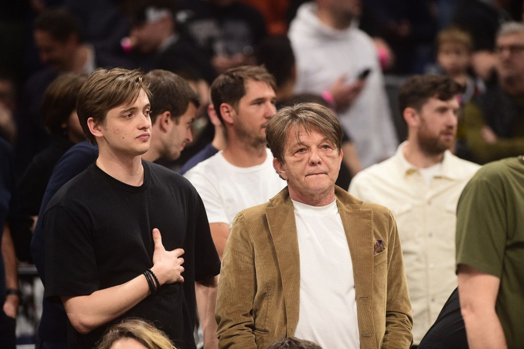 Tata, treba da častiš! Sin Dragana Bjelogrlića doneo radost u dom, čestitka za čestitkom se niže FOTO