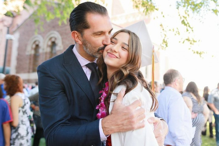 Nije samo Andrej krenuo tatinim stopama! Ovo je Mila Stojaković, lepotu nasledila od mame, talenat od oca