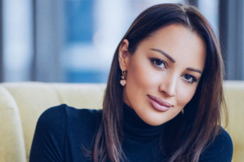 Danas je dovoljno reći samo Prija, a evo kako se velika zvezda predstavljala na početku karijere