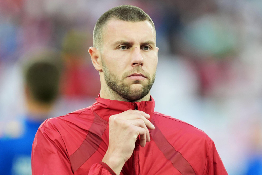 Visok 194 cm, mlad i zgodan, zapao za oko Karleuši: Strahinja Pavlović ljubav čuva samo za sebe