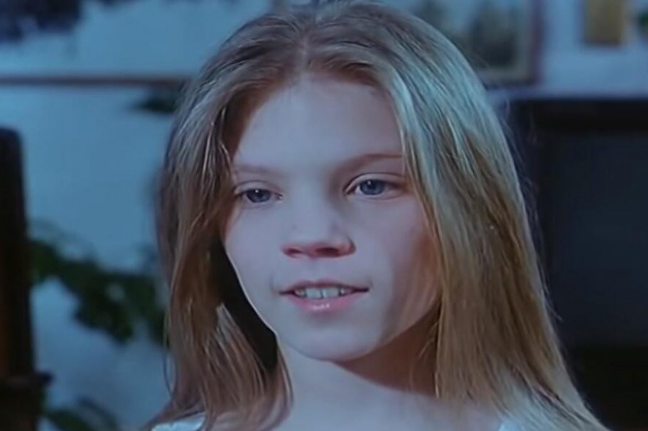 Napustila Srbiju, a zbog nje smo prolili reku suza: Ovako danas izgleda Vesna iz filma „Ptice koje ne polete“