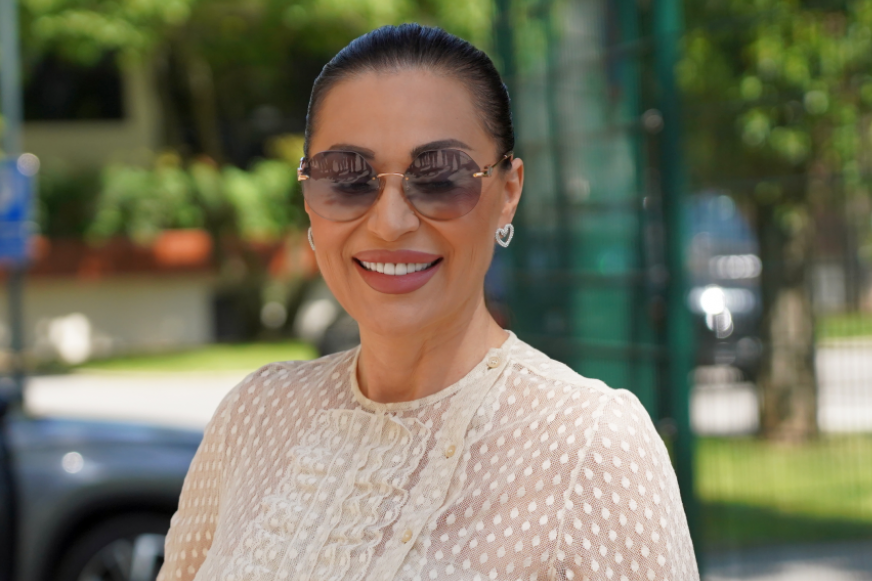 Ceca na Kipru uživa sa ovim muškarcem, nije želela da krije koliko im je lepo zajedno (foto)