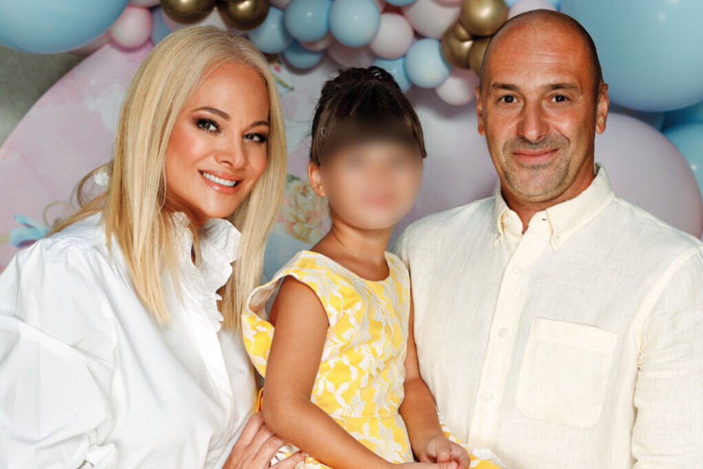 Emina novogodišnja bajka: Ildina jelka najlepša je u Beogradu FOTO