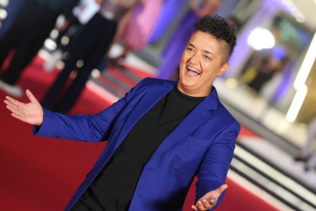 Porodica Šerifović na letovanju: Marija brižna majka, Mario se ne smiruje, urnebesan video će vas nasmejati